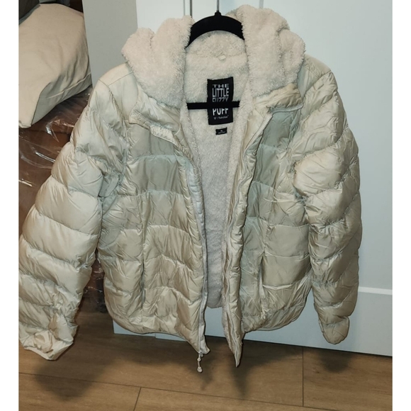 NEW TNA The Little Fuzzy Puff Jacket in Matte Pearl - Picture 9 of 13